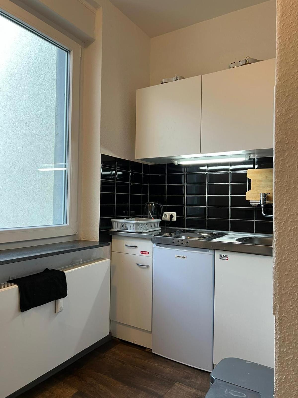 Moderne Und Helle Ferienwohnung Im Herzen Der Stadt Dortmund Exterior foto