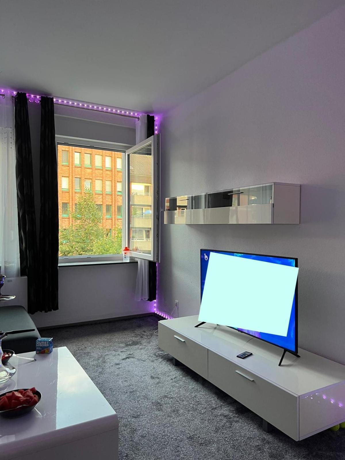 Moderne Und Helle Ferienwohnung Im Herzen Der Stadt Dortmund Exterior foto